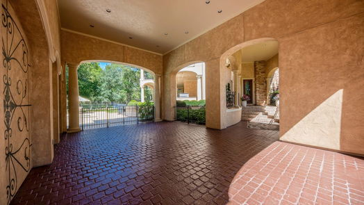 Richmond 2-story, 4-bed 3621 River Forest Drive-idx