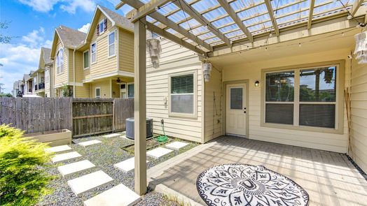 Richmond 2-story, 3-bed 12214 La Strada Street-idx