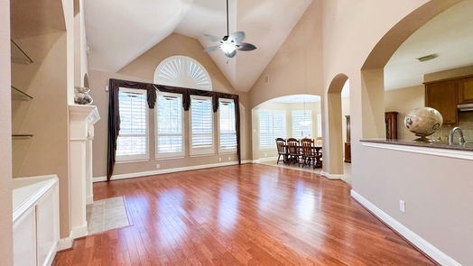 Richmond 2-story, 5-bed 21106 Falcon Creek Court-idx