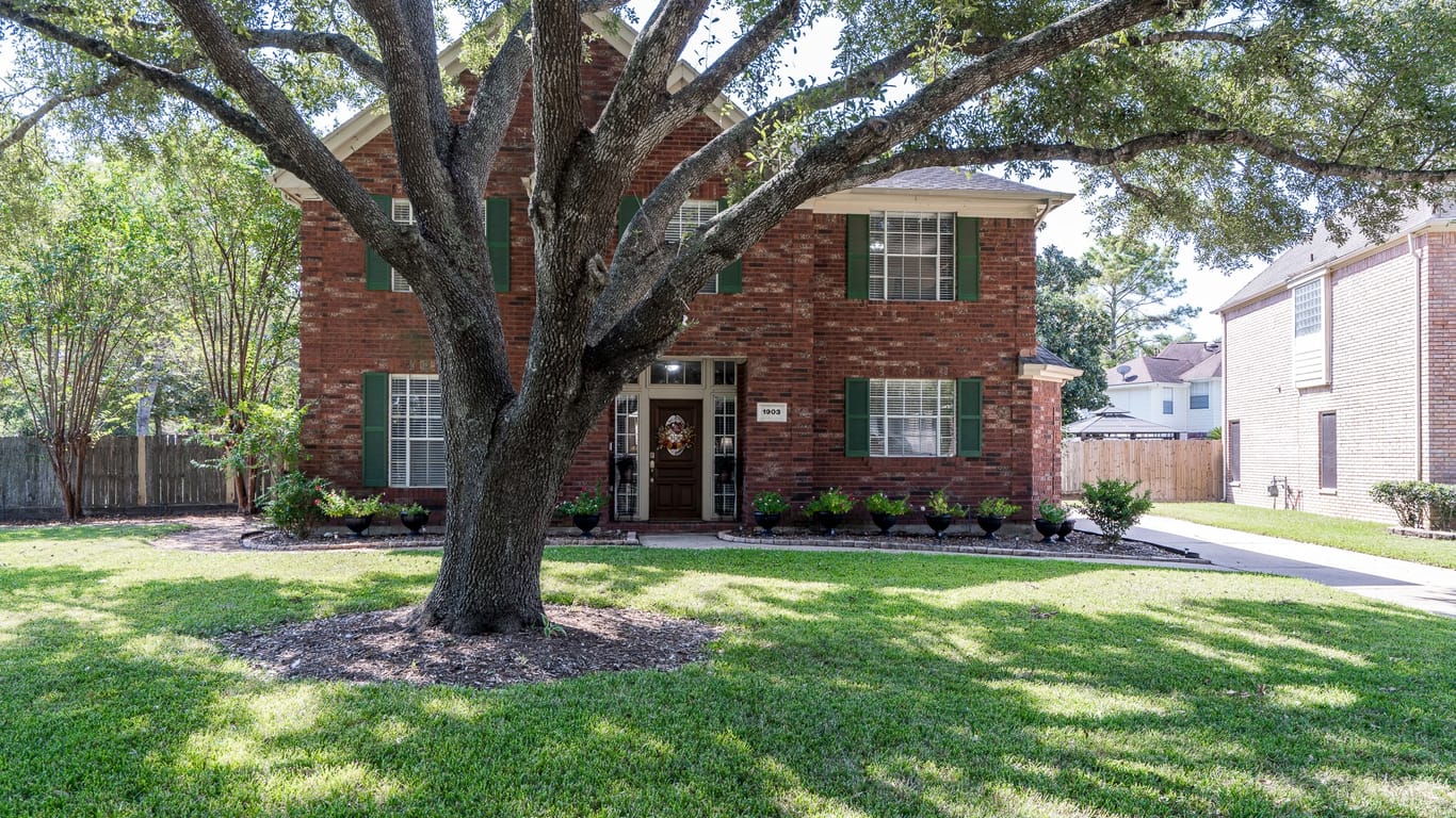 Richmond 2-story, 4-bed 1903 Old Prairie Court-idx