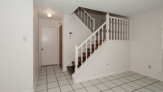 Richmond 2-story, 3-bed 930 Tanglewild Lane-idx