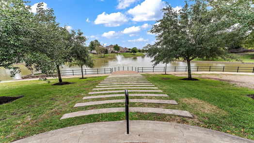 Richmond 2-story, 4-bed 21103 Barton Hollow Lane-idx