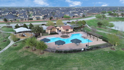 Richmond 2-story, 4-bed 7507 Shady Lake Grove-idx