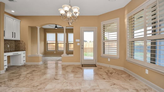 Richmond 2-story, 4-bed 7507 Shady Lake Grove-idx