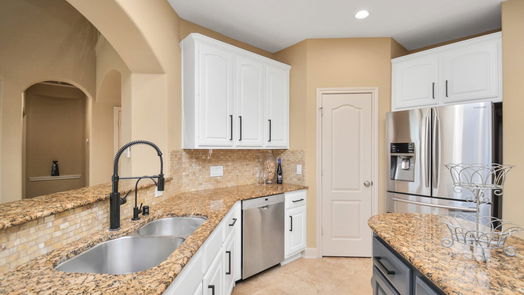 Richmond 2-story, 4-bed 7507 Shady Lake Grove-idx