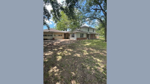 Boling 2-story, 4-bed 8811 E FM 442 Road-idx