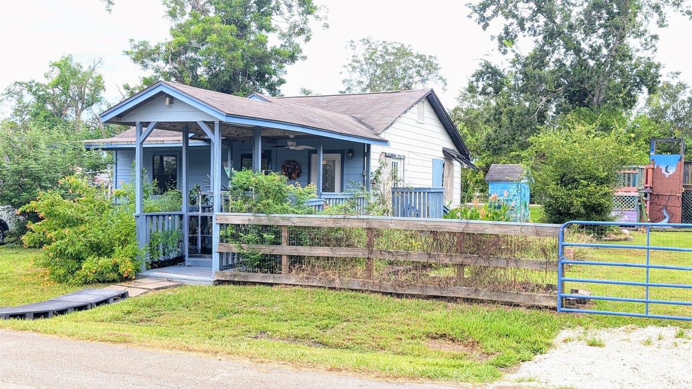 Brazoria null-story, 2-bed 421 E Florida Street-idx