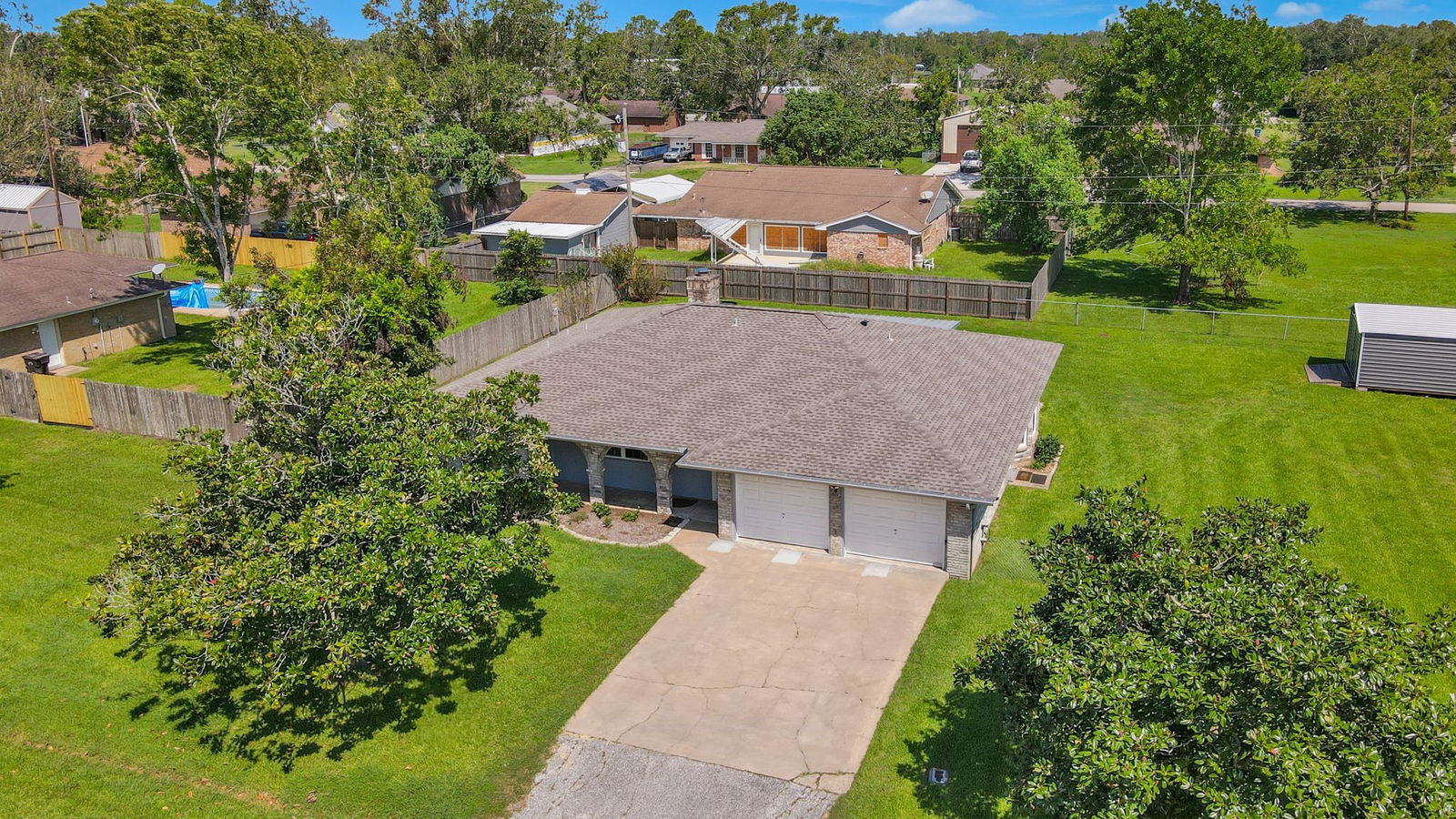 Brazoria null-story, 3-bed 235 Camellia Drive-idx