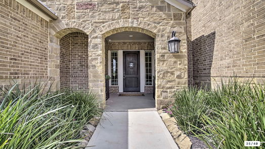 Brookshire 2-story, 4-bed 2418 Sandhill Crest Lane-idx