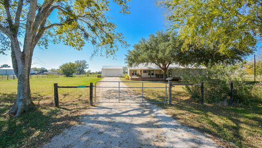 Fulshear 1-story, 4-bed 4522 Gainsborough Drive-idx