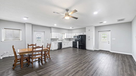 Pattison 1-story, 4-bed 5729 & 5731 Muske ln-idx