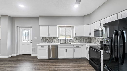 Pattison 1-story, 4-bed 5729 & 5731 Muske ln-idx