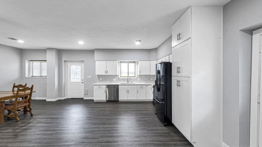 Pattison 1-story, 4-bed 5729 & 5731 Muske ln-idx