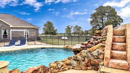 Pattison 1-story, 4-bed 5729 & 5731 Muske ln-idx