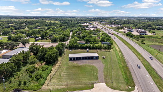 Chappell Hill 1-story, 1-bed 9259 Hwy 290 E-idx