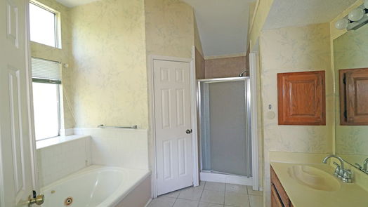 Cypress 1-story, 3-bed 13318 Raven Roost Drive-idx