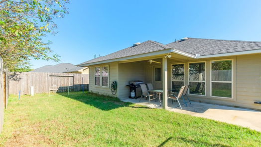 Cypress 1-story, 3-bed 15615 Whispering Green Drive-idx