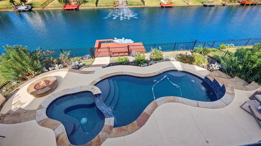 Cypress 2-story, 4-bed 18126 Billabong Crescent Court-idx