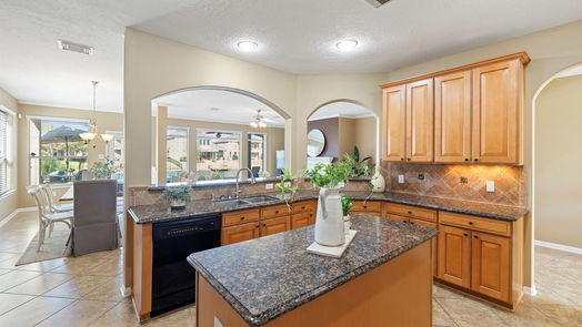 Cypress 2-story, 4-bed 18126 Billabong Crescent Court-idx