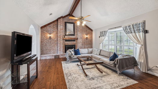 Cypress 1-story, 3-bed 13510 Lakecrest Drive-idx