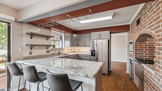 Cypress 1-story, 3-bed 13510 Lakecrest Drive-idx