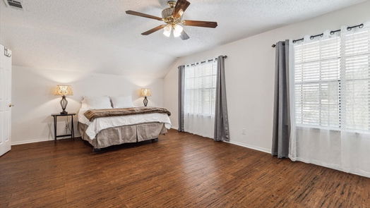 Cypress 1-story, 3-bed 13510 Lakecrest Drive-idx