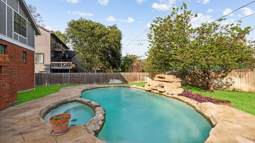 Cypress 1-story, 3-bed 13510 Lakecrest Drive-idx