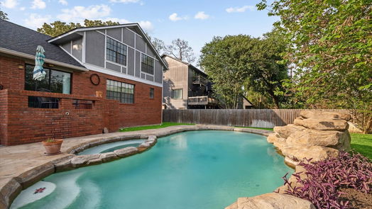 Cypress 1-story, 3-bed 13510 Lakecrest Drive-idx