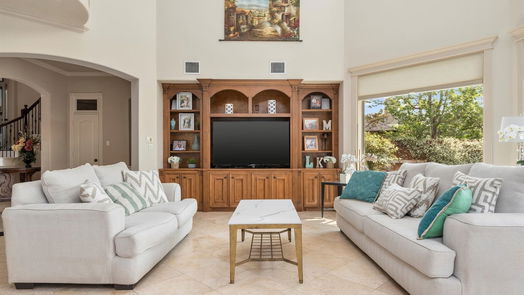Cypress 2-story, 5-bed 15823 Medina Lake Lane-idx