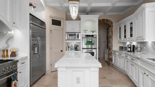 Cypress 2-story, 5-bed 15823 Medina Lake Lane-idx