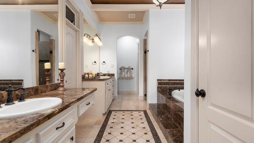 Cypress 2-story, 5-bed 15823 Medina Lake Lane-idx