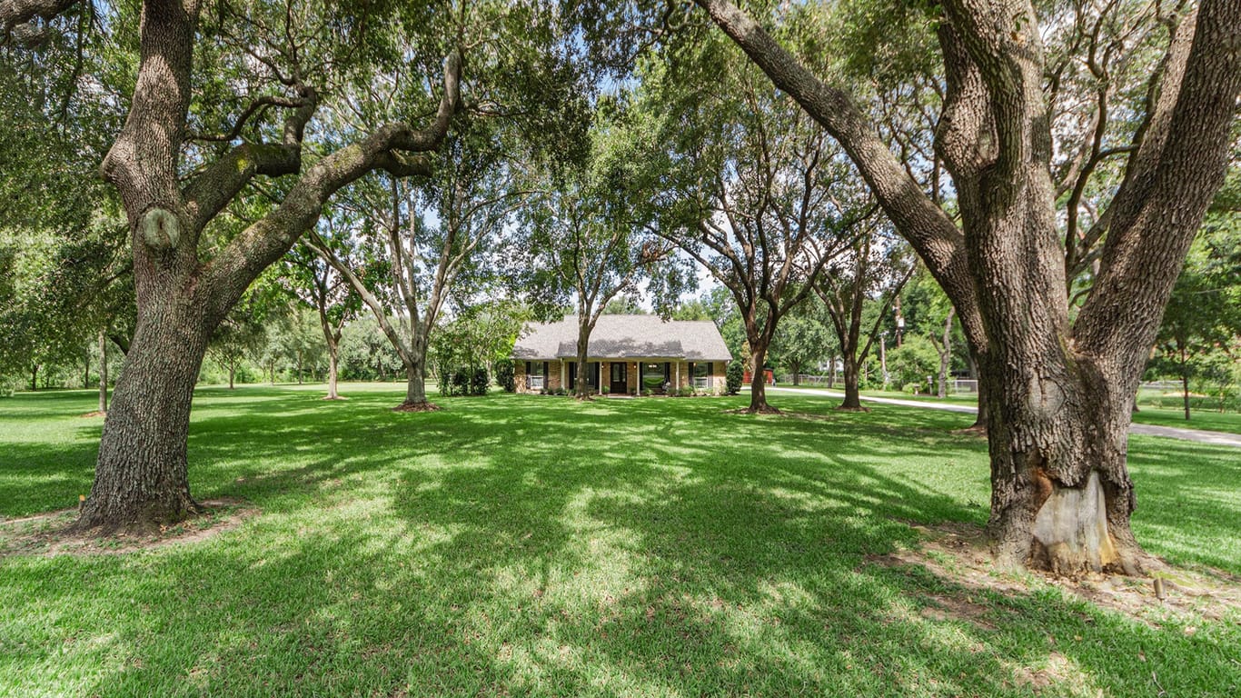 Cypress 1-story, 4-bed 17615 Swansbury Drive-idx