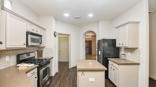 Cypress 1-story, 3-bed 15514 Riford Drive-idx