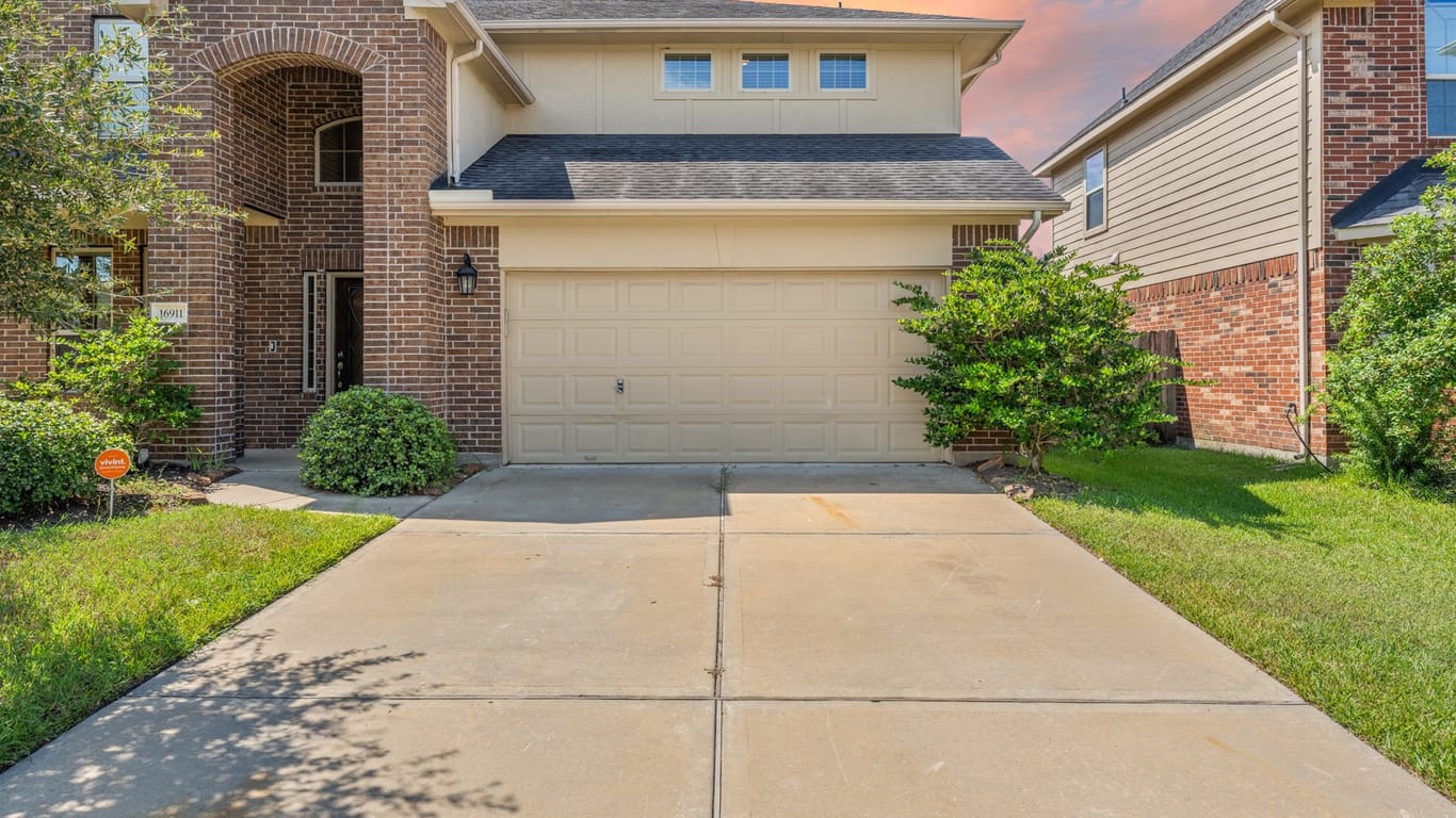 Cypress 2-story, 4-bed 16911 Sedum Green-idx