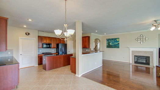 Cypress 2-story, 4-bed 18111 Billabong Crescent Court-idx