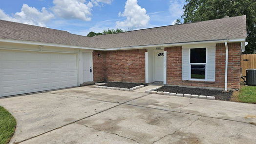 Cypress null-story, 3-bed 13934 Montaigne Drive-idx
