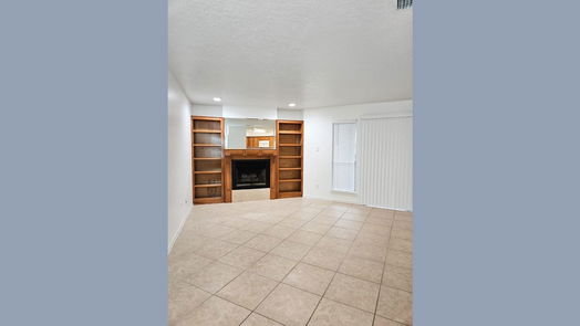 Cypress null-story, 2-bed 12755 Mill Ridge Drive 102-idx