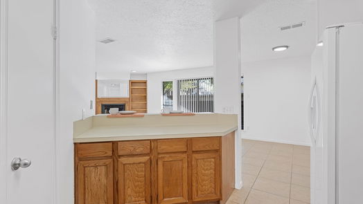 Cypress null-story, 2-bed 12755 Mill Ridge Drive 102-idx