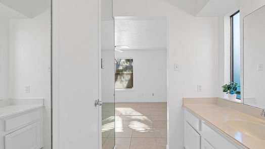 Cypress null-story, 2-bed 12755 Mill Ridge Drive 102-idx