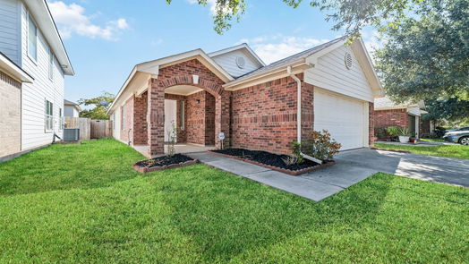 Cypress 1-story, 3-bed 19107 Yellow Thrush Drive-idx