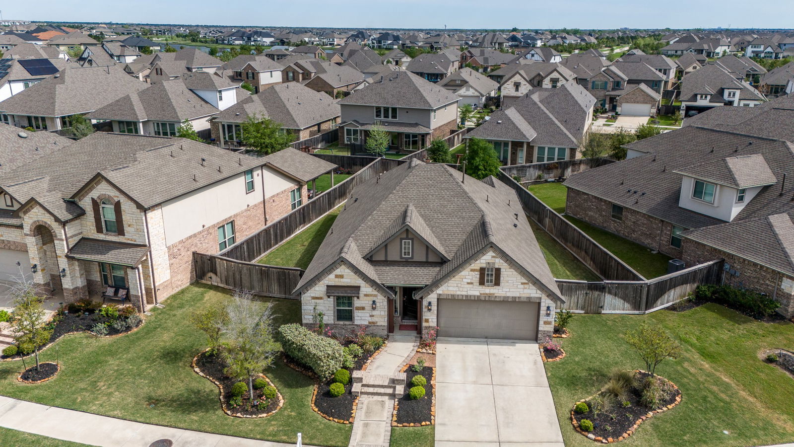 Cypress 1-story, 3-bed 15102 Kickapoo Cavern Drive-idx