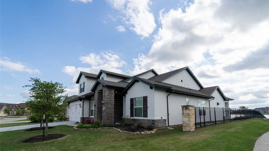 Cypress 1-story, 4-bed 10623 Painted Crescent Court-idx