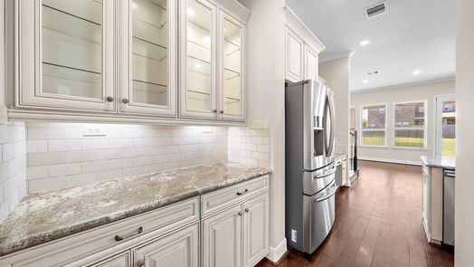 Cypress 2-story, 5-bed 10615 N Sunrise Shores Lane-idx