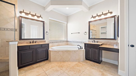 Cypress 2-story, 5-bed 10615 N Sunrise Shores Lane-idx