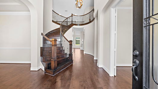 Cypress 2-story, 5-bed 10615 N Sunrise Shores Lane-idx