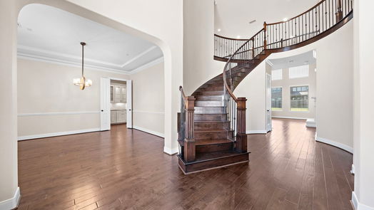 Cypress 2-story, 5-bed 10615 N Sunrise Shores Lane-idx