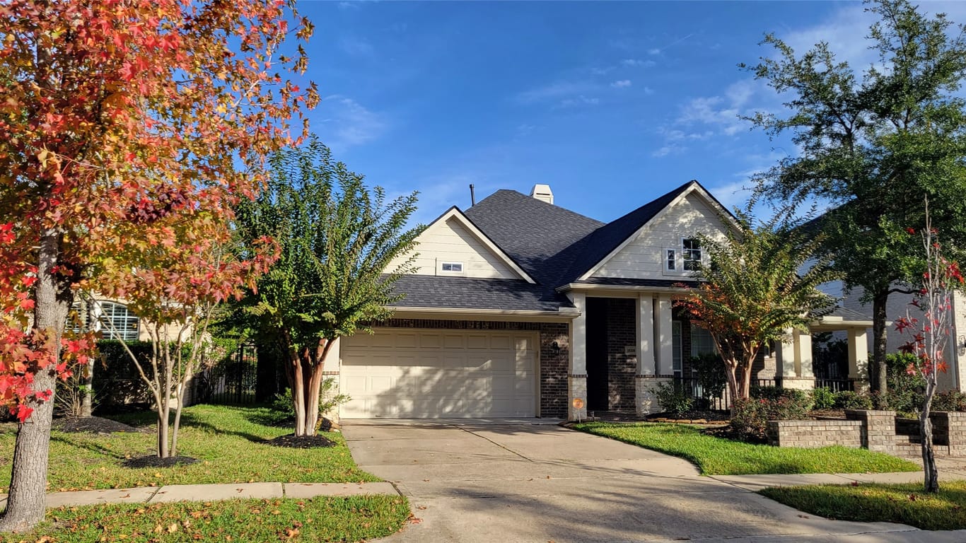Cypress 1-story, 4-bed 18506 W Laura Shore Drive-idx