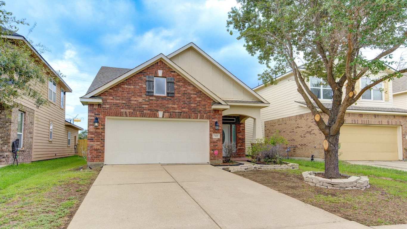 Cypress 2-story, 3-bed 7423 Tonsley Springs Drive-idx