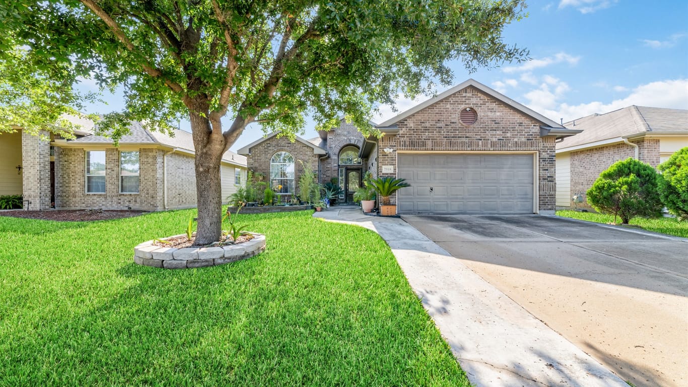 Cypress 1-story, 3-bed 7918 Meandering Oak Lane-idx