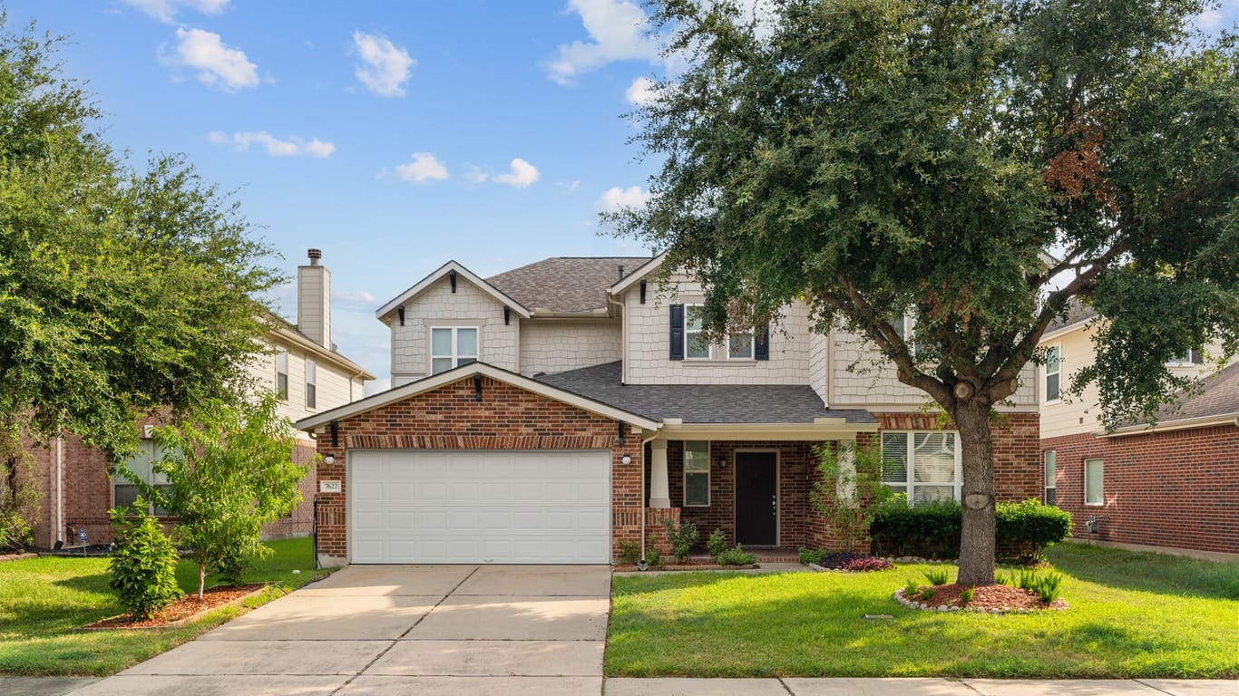 Cypress 2-story, 5-bed 7622 Shavano Lane-idx